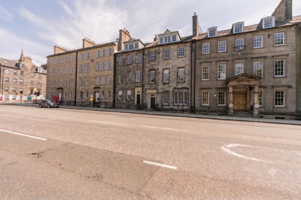 Main image of property: 3-5 Queen Street, Edinburgh, City Of Edinburgh, EH2 1JE
