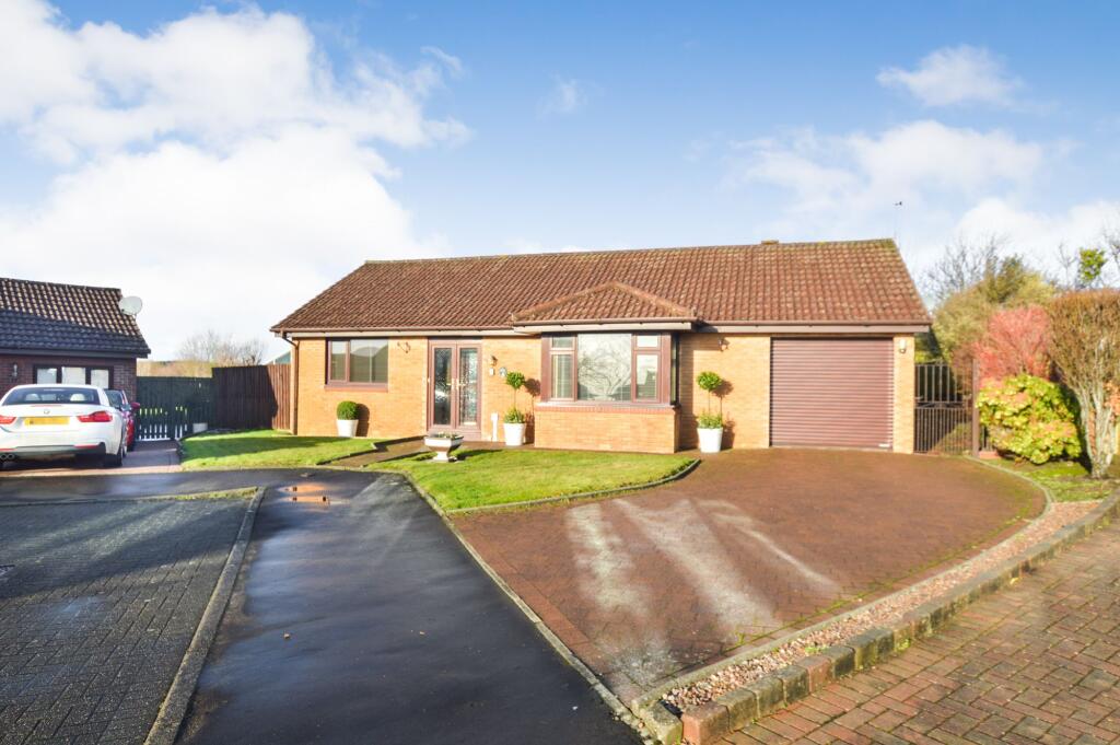 Main image of property: 5 Crinan Place, Ardrossan, KA22 7PT