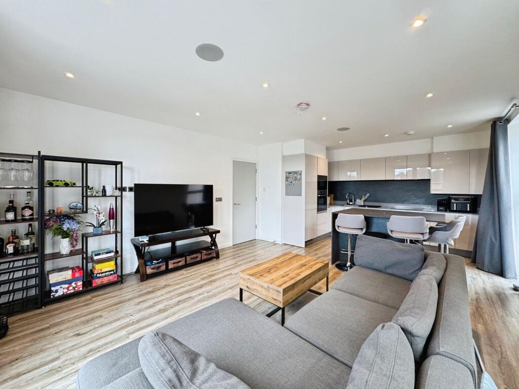 Apartment in London - View 5
