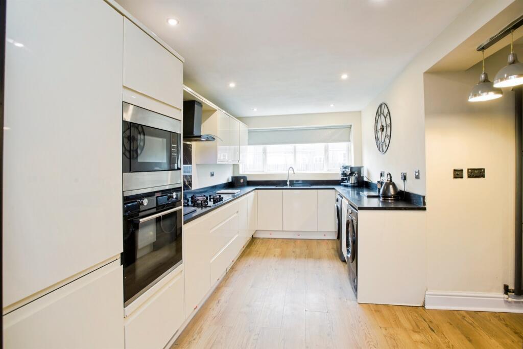 House in Calderdale, Upper Brockholes - More