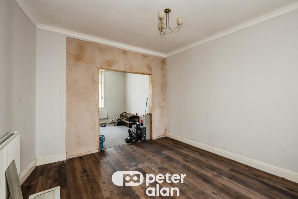 House in Swansea, Briton Ferry - View 5