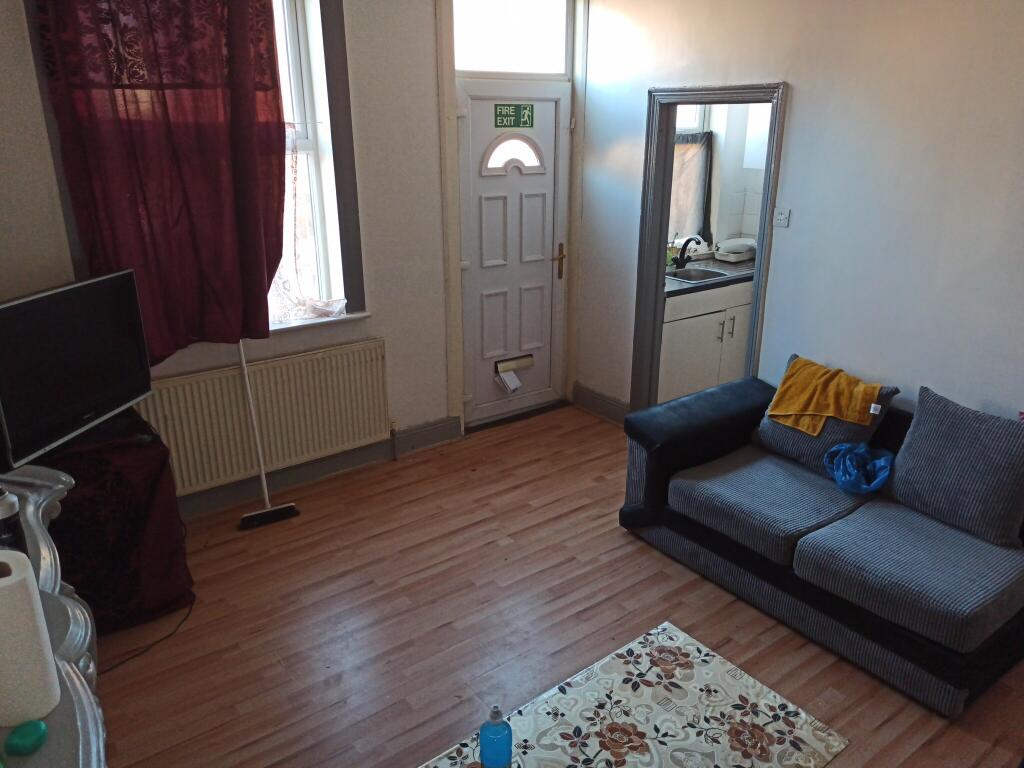Main image of property: Garnet Terrace, LS11