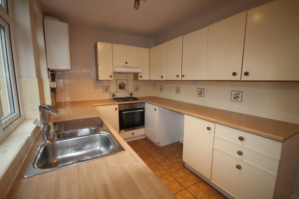 Main image of property: Linden Avenue, Kettering, Northamptonshire, NN16