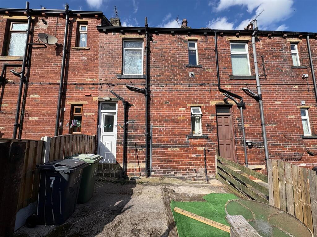 Additional image 8 of Caroline Street, Cleckheaton