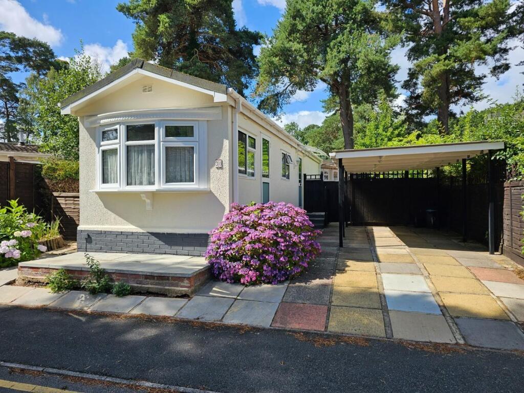 Main image of property: California Country Park, Nine Mile Ride, Finchampstead, Wokingham