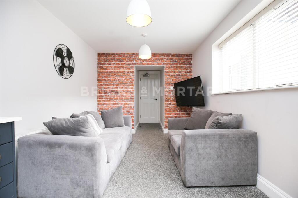 Main image of property: (£120pppw) St. James Street, City Centre, Newcastle Upon Tyne