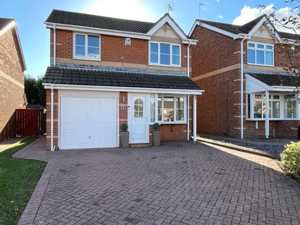 3-bed detached on Cheviot Gardens, Seaham, SR7, £245,000