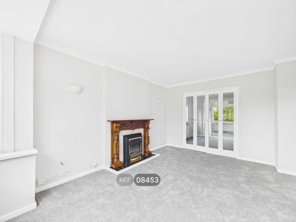 House in Nottingham - View 2