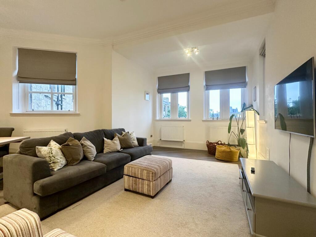 Apartment in Glasgow - View 3