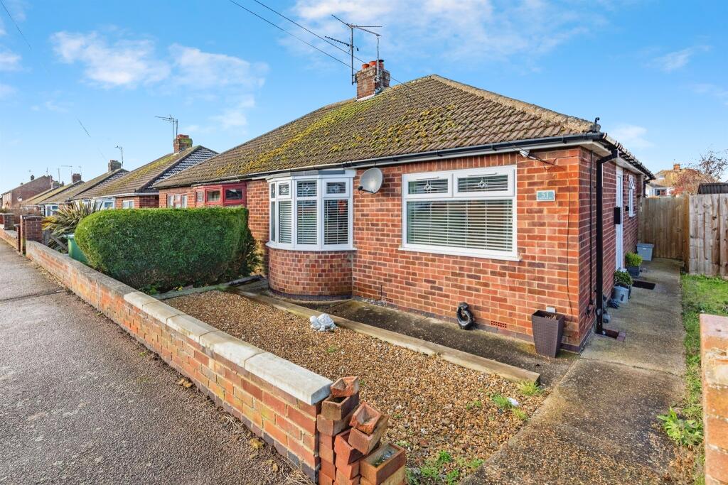 Main image of property: Oxford Street, Finedon