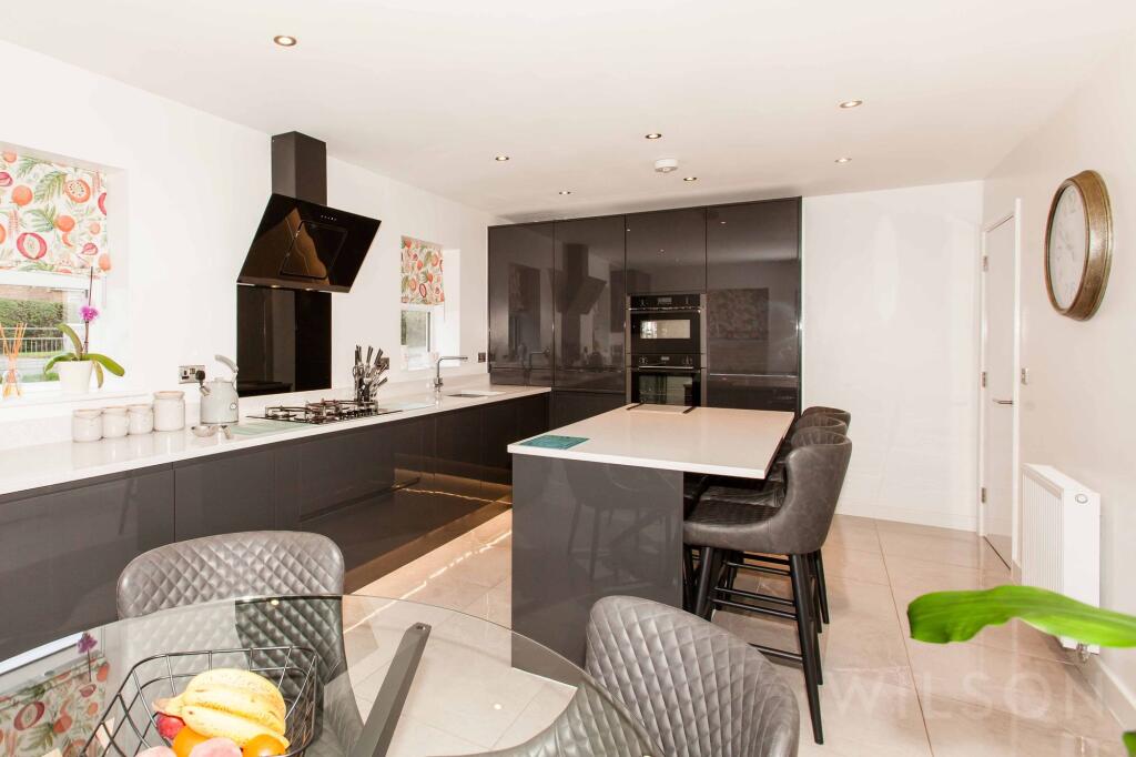 House in Bolsover, Carr Vale, Old Bolsover - View 5