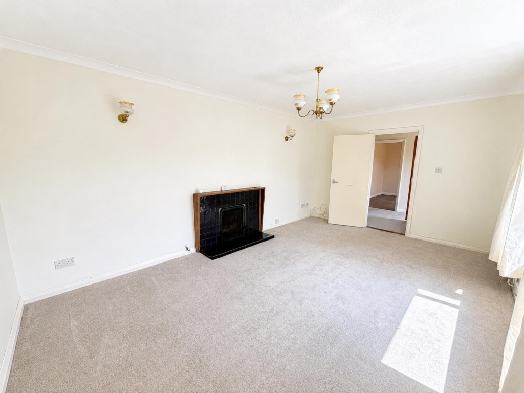 Wyndham Way, Newmarket photo 4