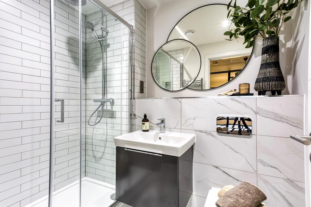 Additional image 4 of Charles Green Residence, Tenby Street, Birmingham, B1 | Knight Frank