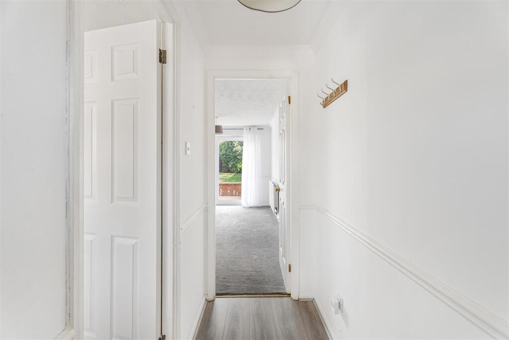 House in Stevenage - More