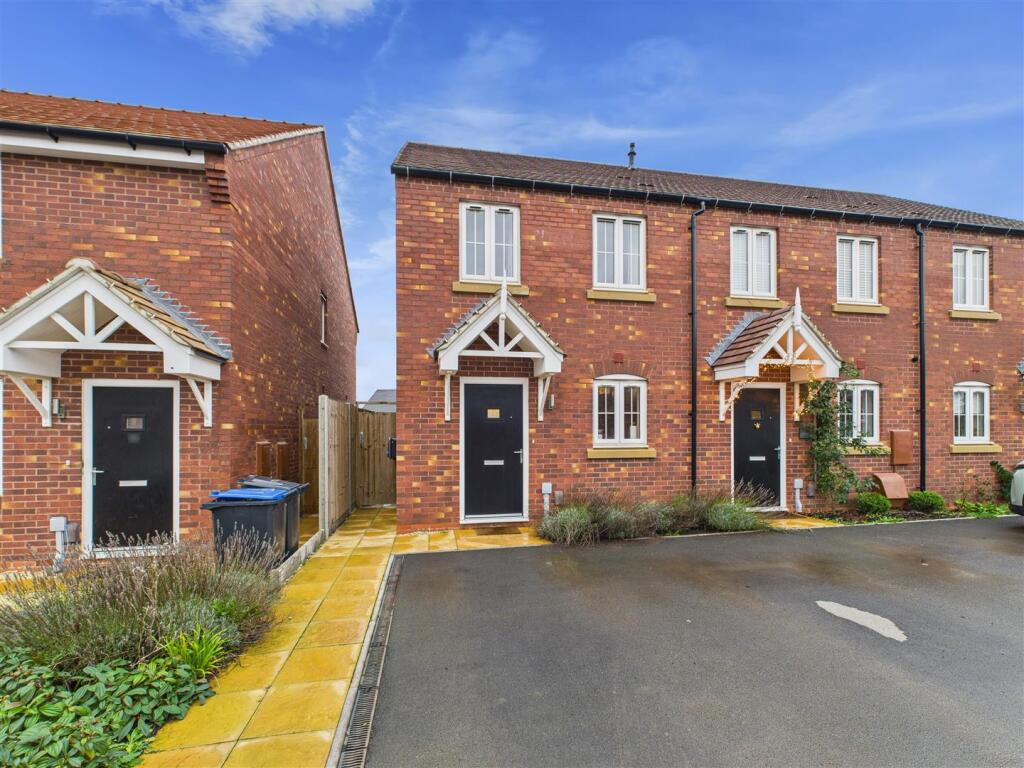 Main image of property: Bartletts Avenue, Stratford-Upon-Avon