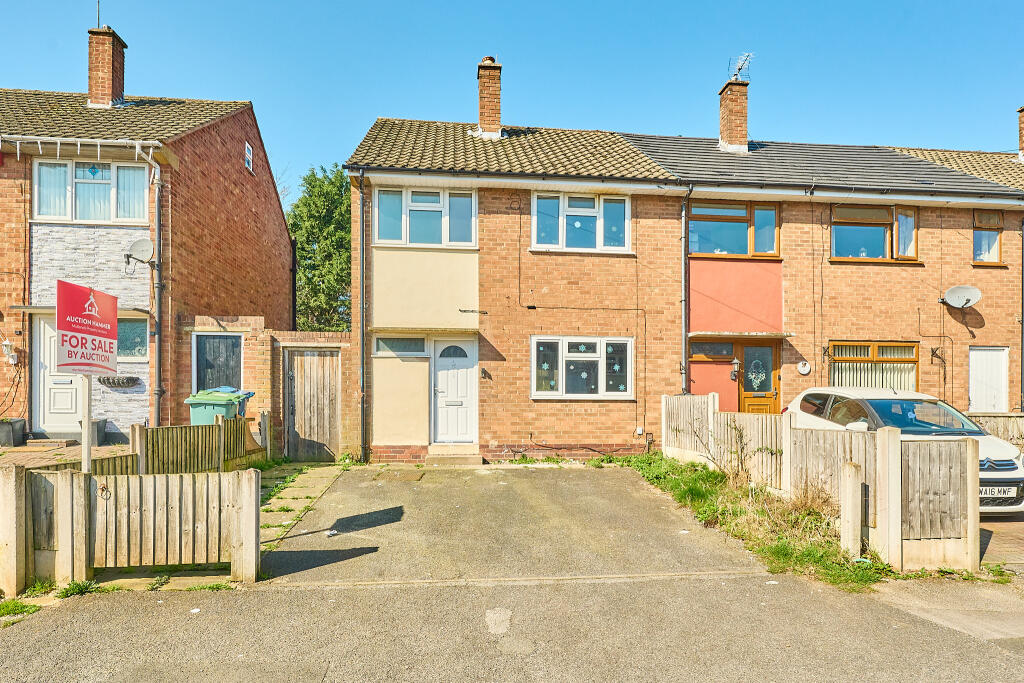 Main image of property: 8 Keats Avenue, Highfields, Stafford, Staffordshire ST17 9SP