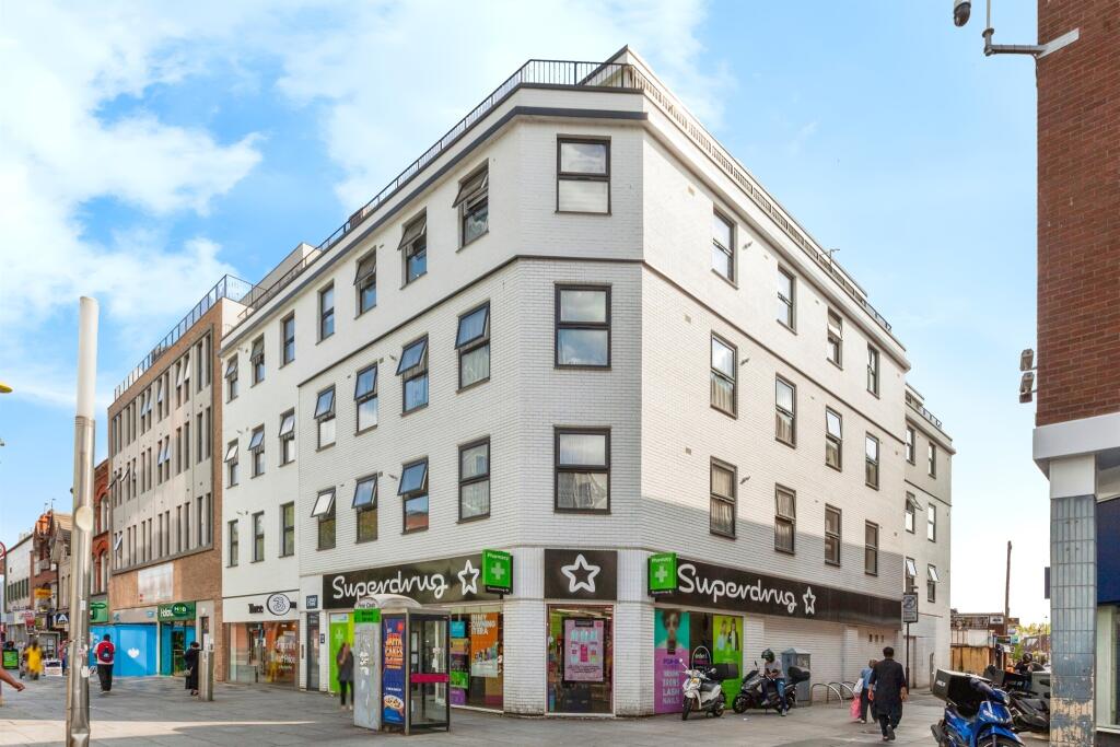 Main image of property: High Street, Slough