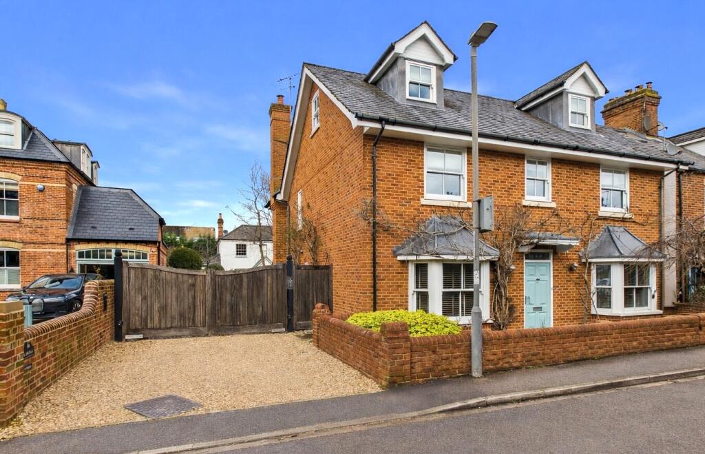Main image of property: Beaumont Rise, Marlow, Buckinghamshire