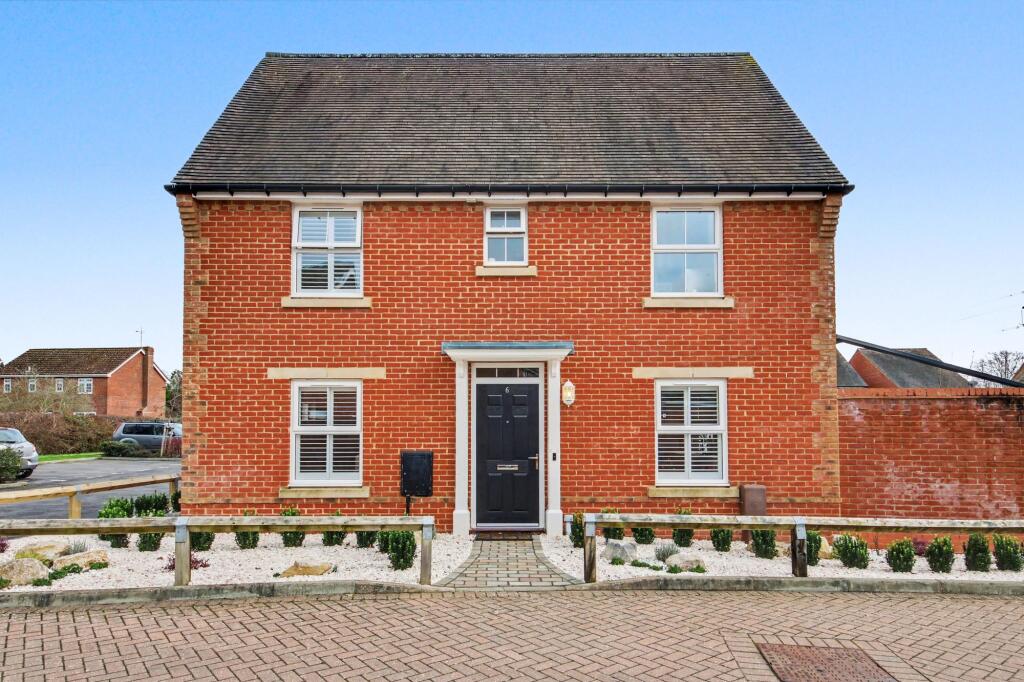 Main image of property: Hamble Rise, Swanmore, SO32