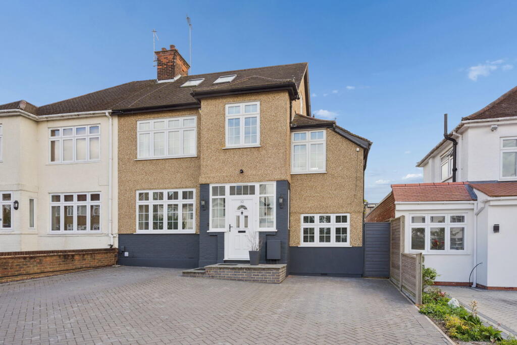 Main image of property: Pinner Park Avenue, Harrow, HA2 6LF