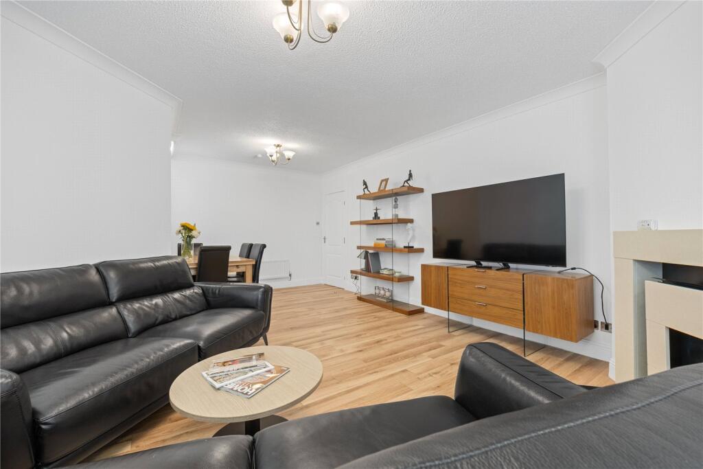 Apartment in Glasgow - View 3