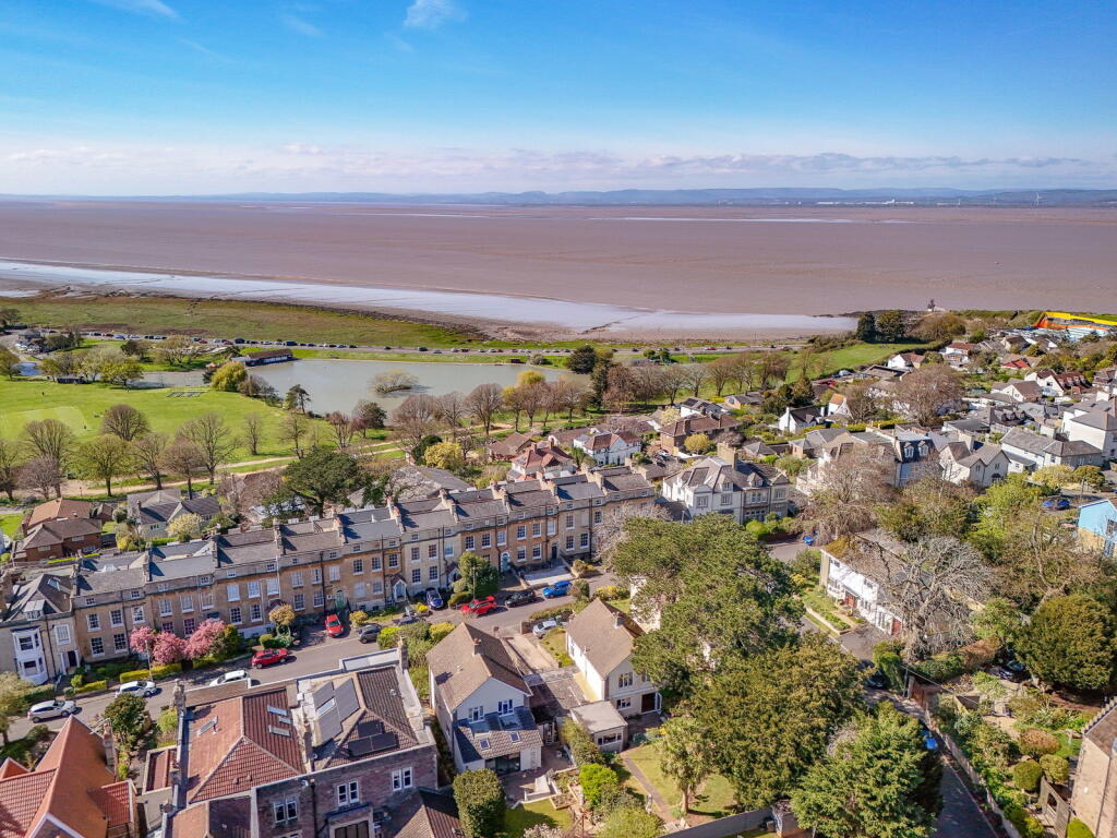 Woodhill Road, Portishead, Bristol, BS20 7EZ photo 2