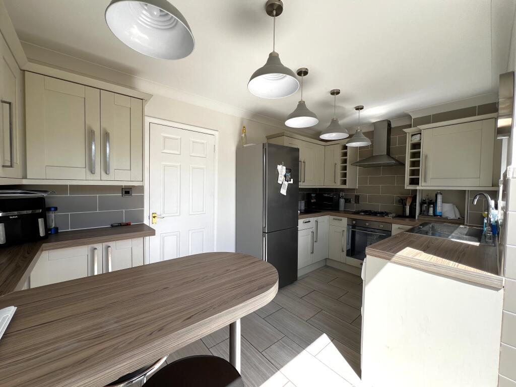 House in Chelmsford - More