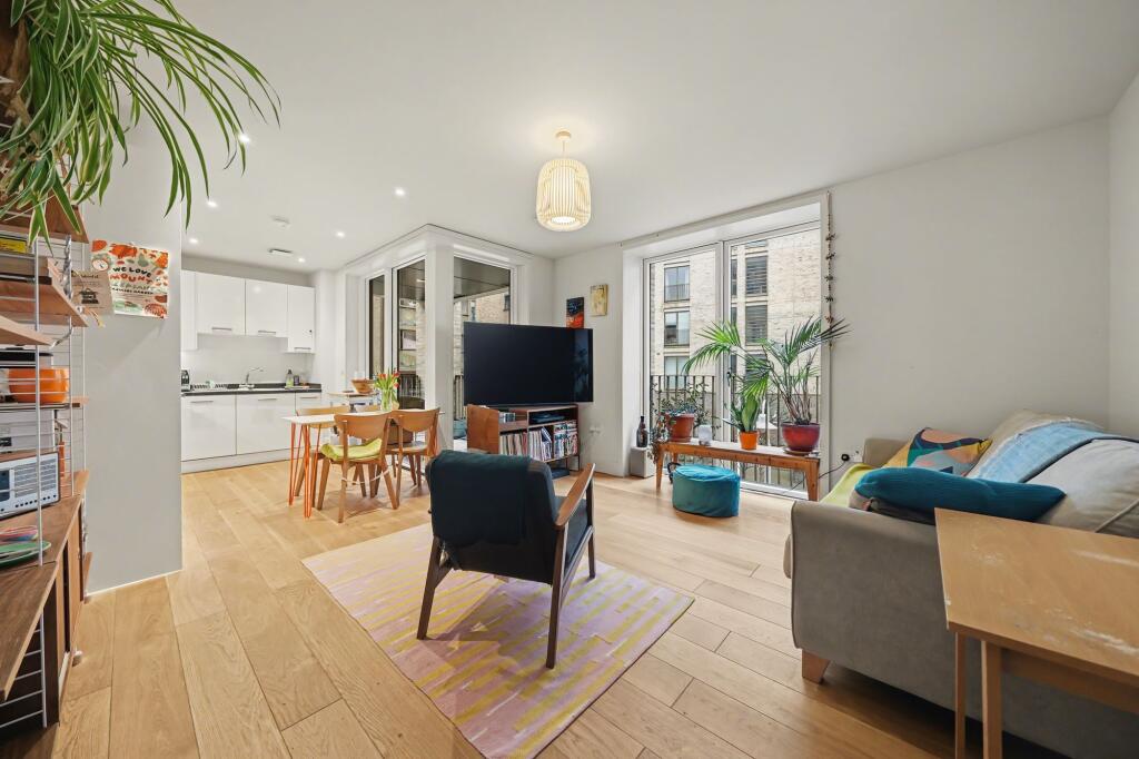 Main image of property: Casbeard Street, Radwell Court, N4