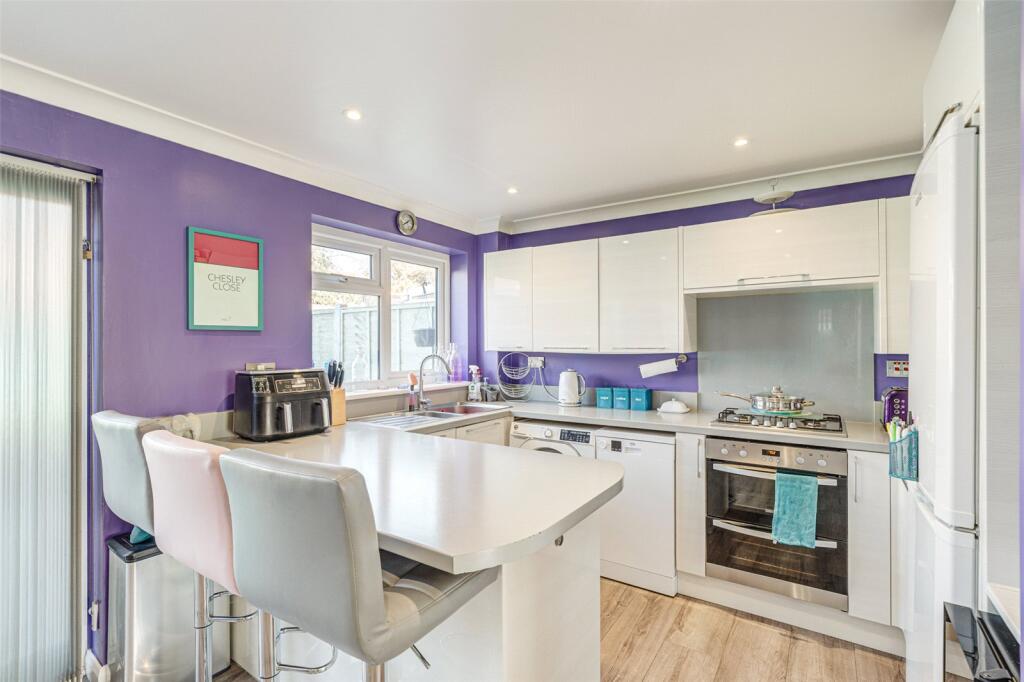 Chesley Close, Worthing, West Sussex, BN13 photo 4