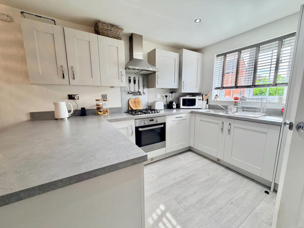 House in Sheffield - View 3