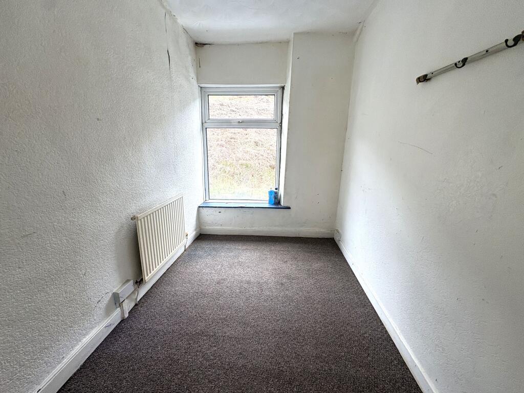 Morton Terrace, Tonypandy photo 5