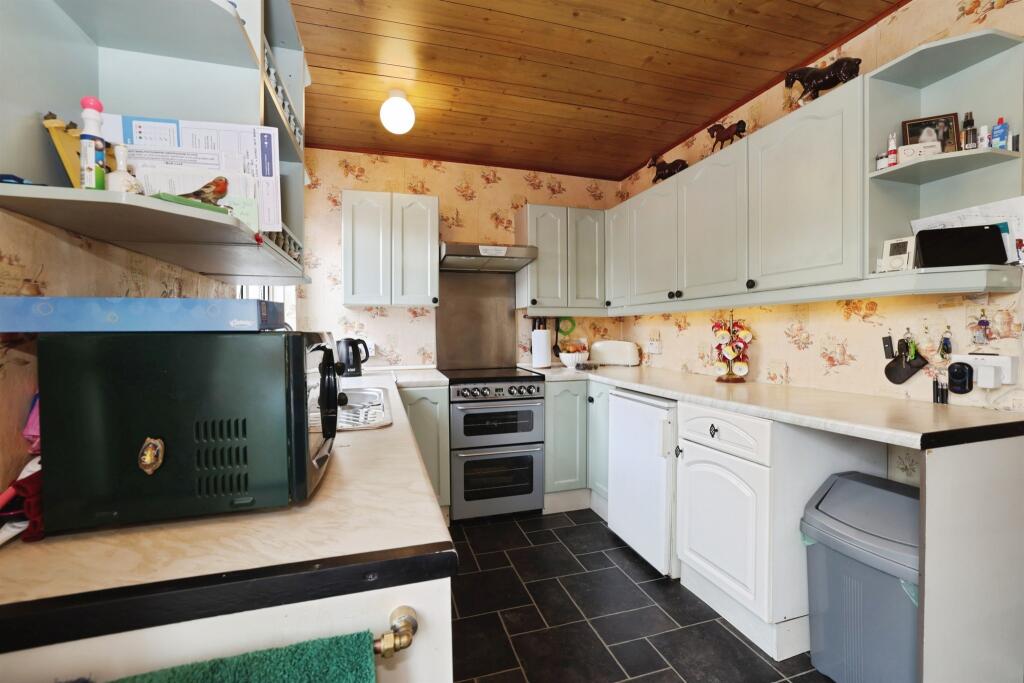 House in Salisbury - View 3