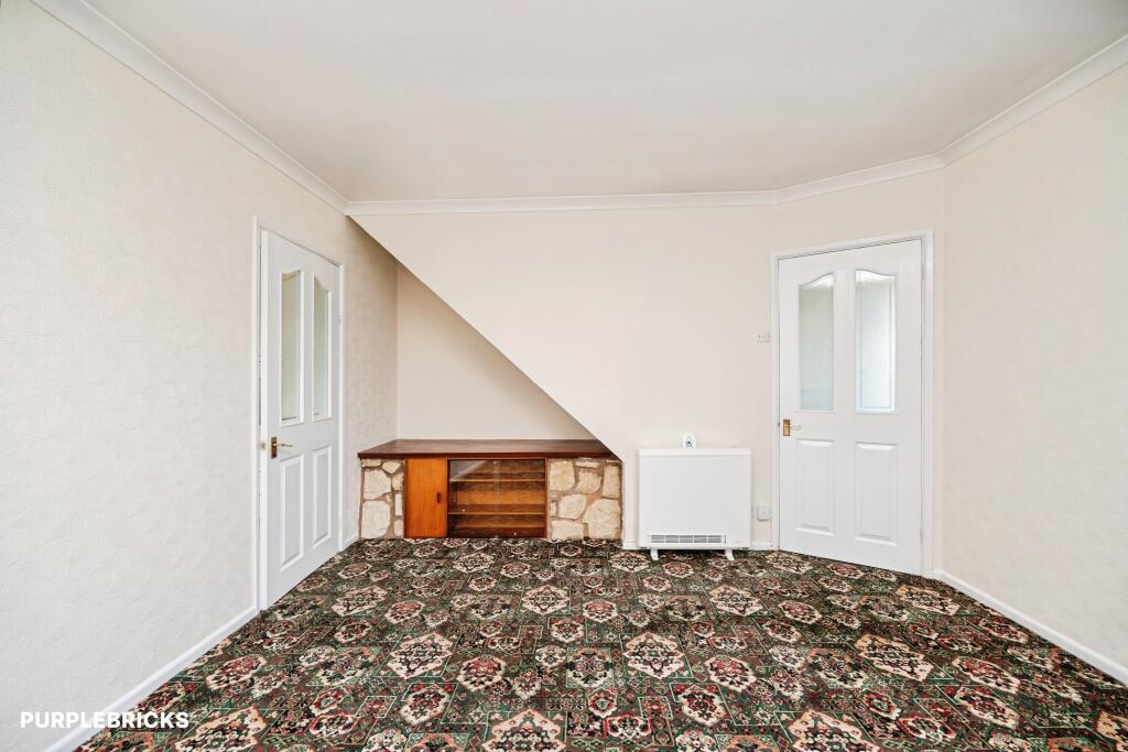 House in Dudley, West Midlands - View 5