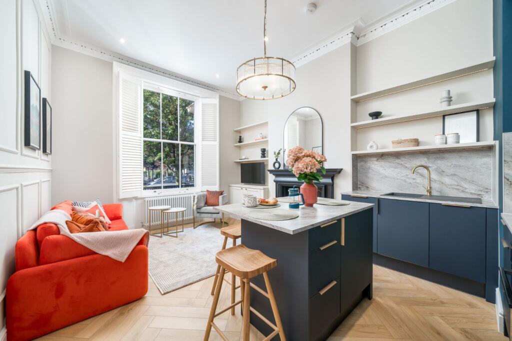 Main image of property: Claverton Street,
Pimlico, SW1V