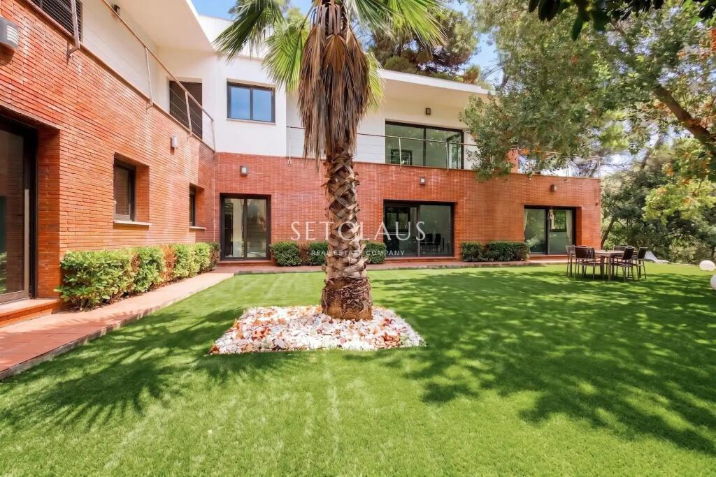 Main image of property: Catalonia, Barcelona, Sant Cugat del Vallès