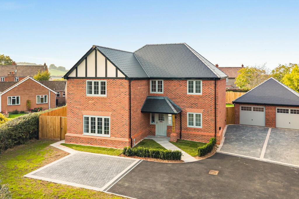 4-bed detached on Orchard Villas, Danford Lane, Hartpury, Gloucester, GL19, £765,000