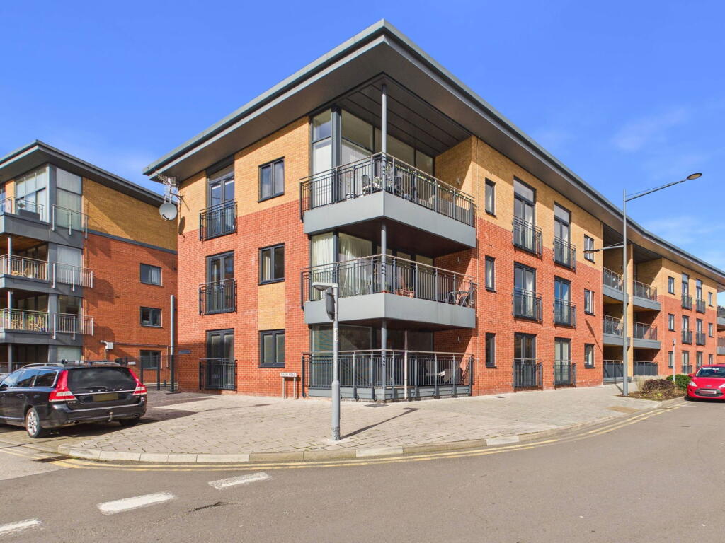 Main image of property: Capstan Court, Diglis, WR5