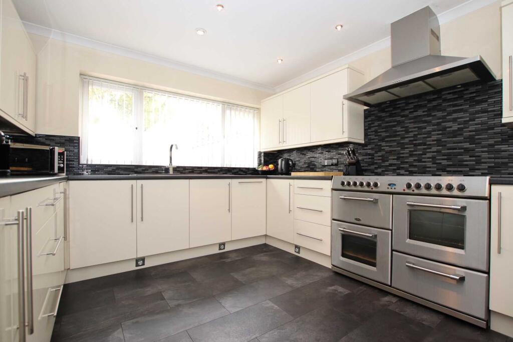 House in Bath - View 5