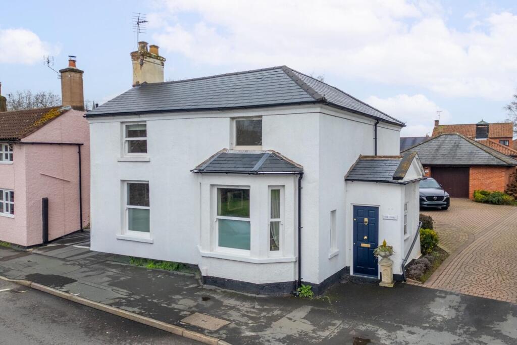 Main image of property: Kirk Lane, Ruddington, Nottingham