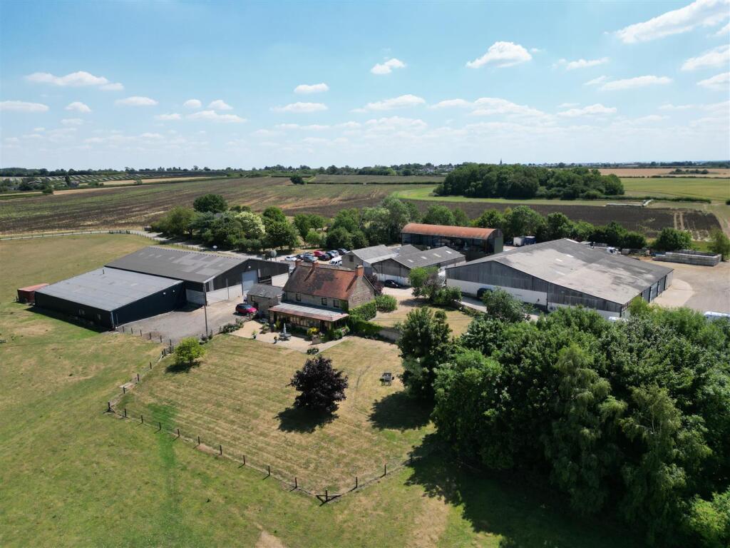Hanslope Road, Hartwell