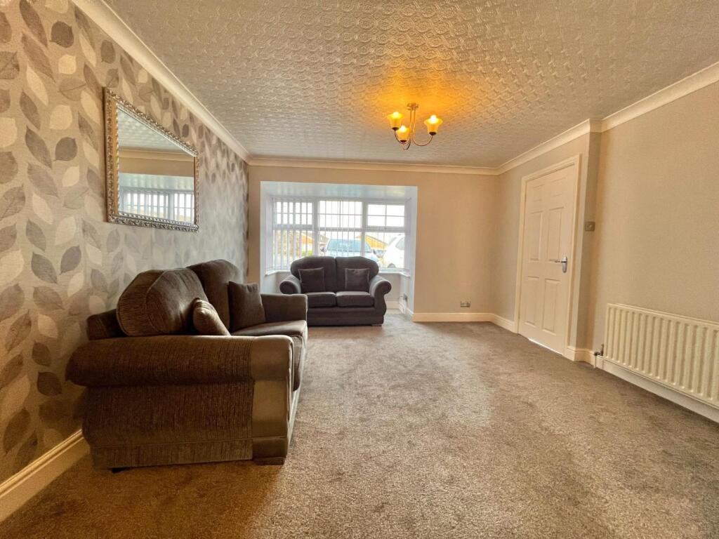 Royal Grove, Crook photo 4