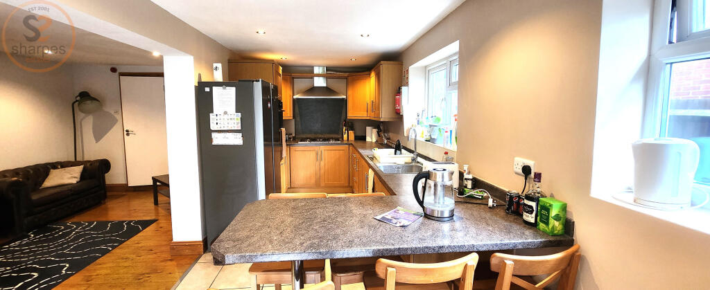 House in London - View 4