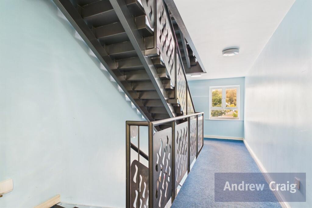 Apartment in Newcastle upon Tyne - View 5