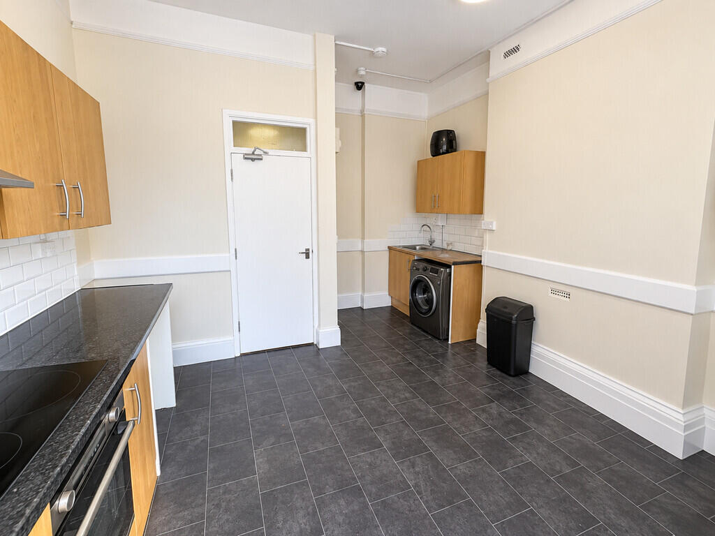 Edinburgh Road, Portsmouth - View 4
