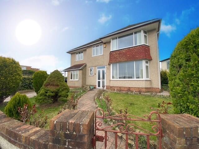 Main image of property: Double bedroom, Elm Park, Bristol