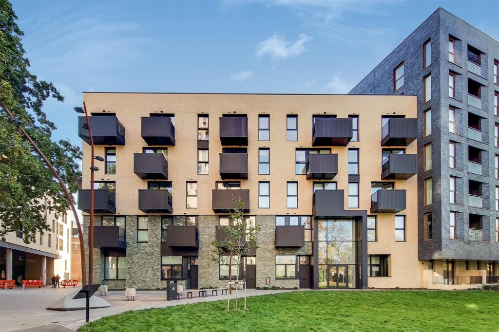 Apartment in Chelmsford - View 2