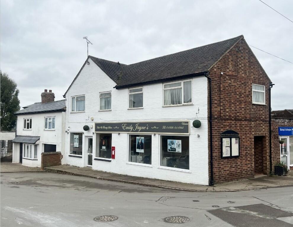 Main image of property: 18 Poplar Road, Bishops Itchington, Southam, Warwickshire, CV47 2RQ