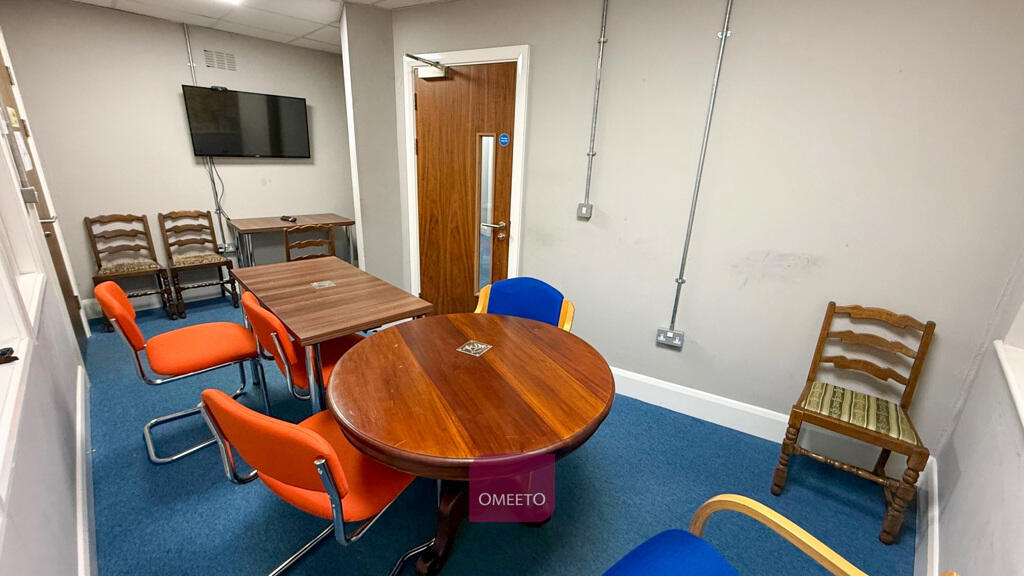 Office to Rent