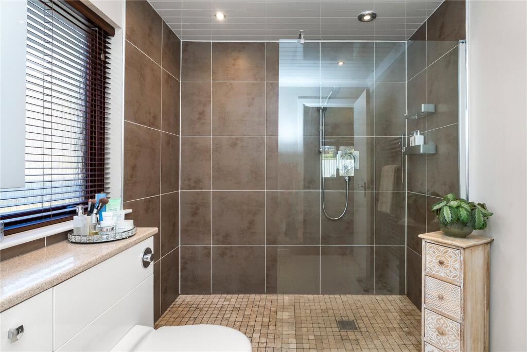 Additional image 18 of 37 Lochside Drive, Bridge of Don, Aberdeen, AB23 8EH