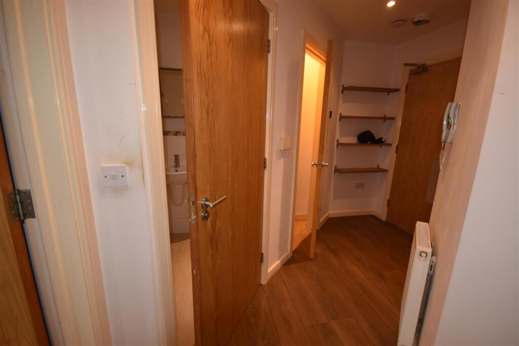 Kingsway South, Warrington - View 3